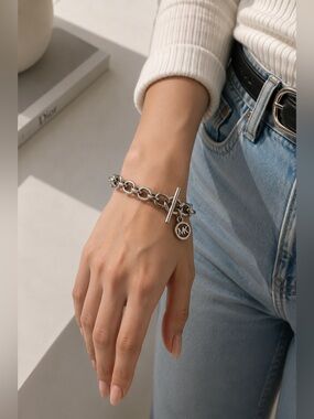 Michael Kors Polished Silver Toggle-Link Bracelet